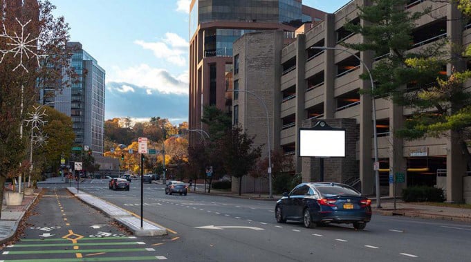 Location photo for Martine Ave near Main St @ Bank St (EB) (White Plains)