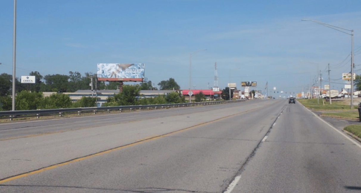 Location photo for Newaygo Rd near Coliseum at Regency Inn (WB) (Fort Wayne)