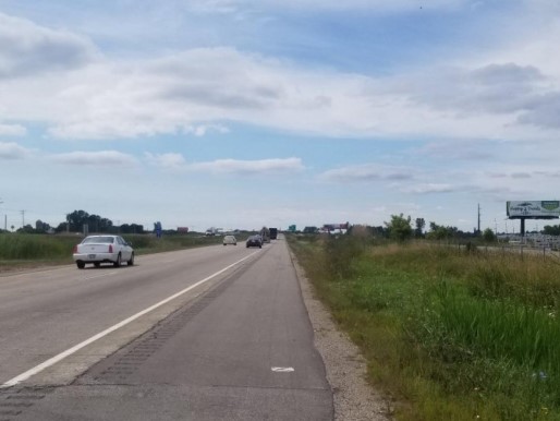 USH 41, .25 mi n/o CTH JJ W/S, N/F Media