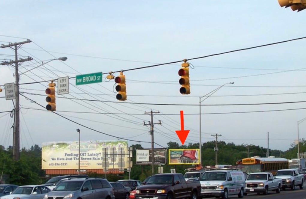 Location photo for NW Broad St near Murfreesboro Bus Stop (Murfreesboro)