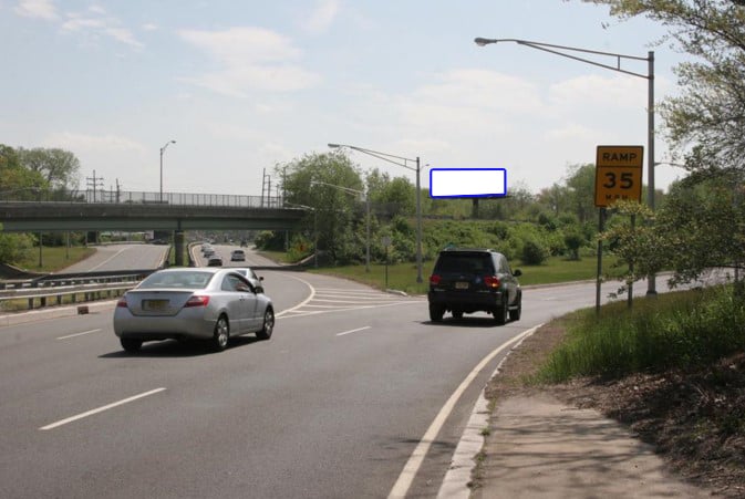 Rt 35 100 ft S/O Rt 138 W/S F/N Media