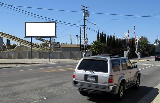 Location photo for Aviation Bl at RR Tracks (Hawthorne)