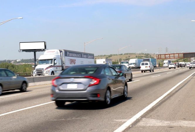 Location photo for Harrison Ave (Kearny)