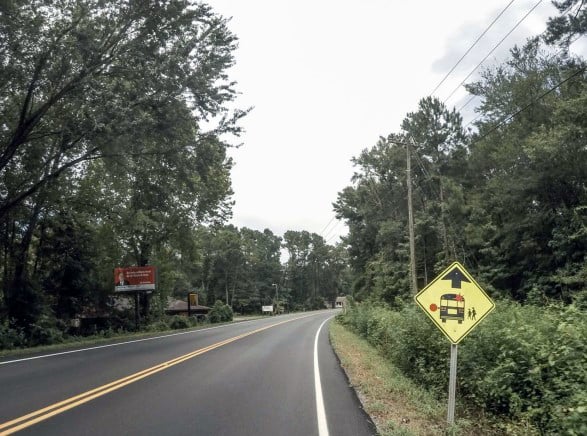 US 17A 400 ft S/O Reed Hall Rd WS F/S - 1 Media