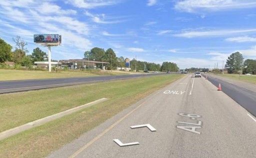 Hwy 82 250ft W/O Deerfield Ln NS, SW/F LR Media