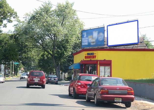 S/S 600 Berckman St E/O E. 6th St Plainfield F/W Media