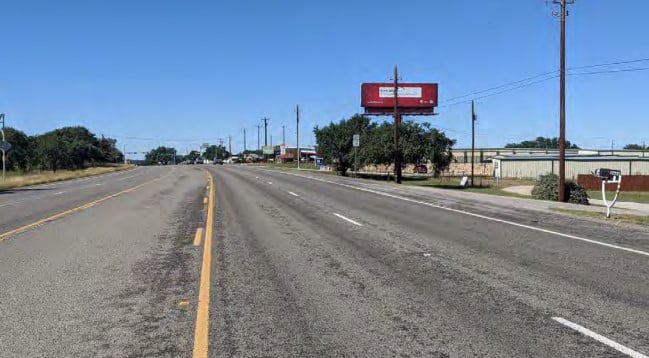 9616 SR 71 W 0.5 mi W/O CR 413 NS Media