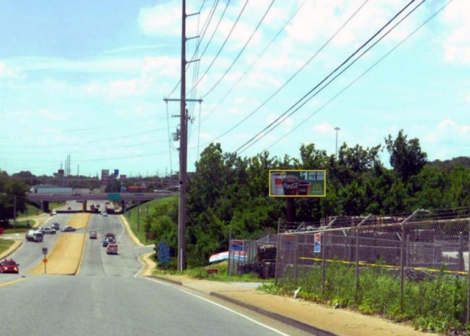 Location photo for W Trinity Ln near Dickerson Pike & E Trinty Ln NB, Talbot's Corner (Nashville)