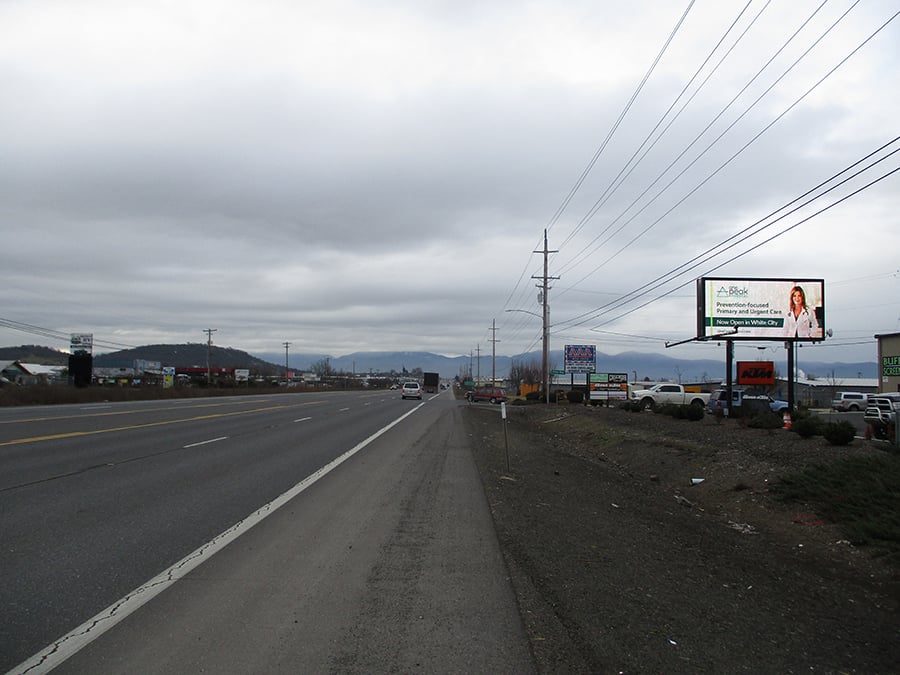 W/L Crater Lake Hwy 115 FTN/O Dillon Way N F/S Media