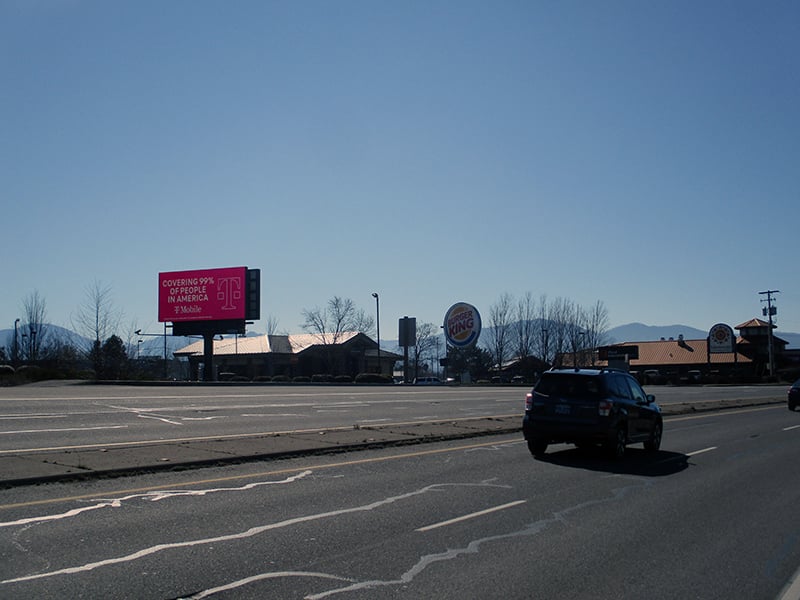 E/L CRATER LAKE HWY 770 FT N/O DELTA WATERS RD N F/N Media