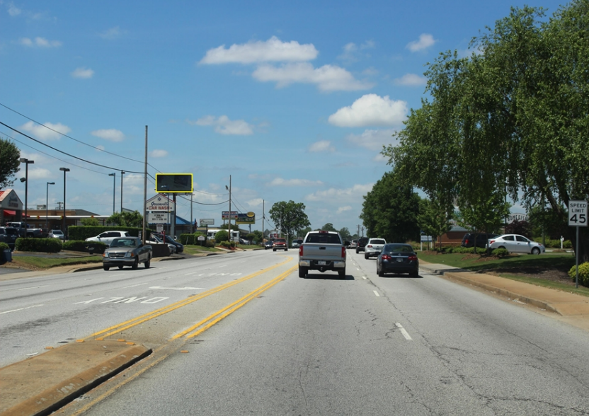 Location photo for Woodruff Rd near The Woodruff Center (Greenville)