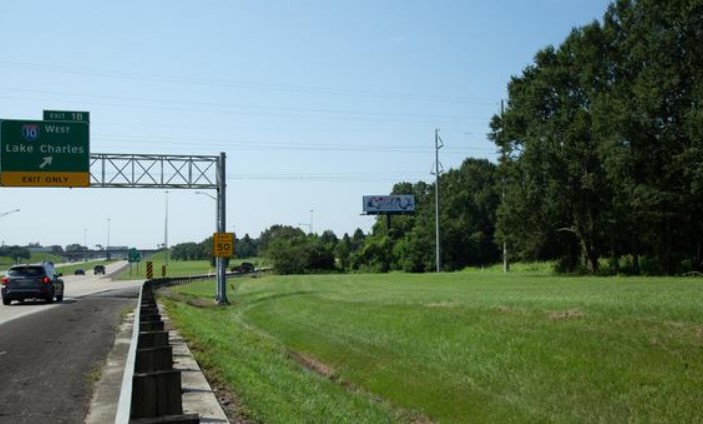 W I-49 2/10 mi N of I-10, S/F Media
