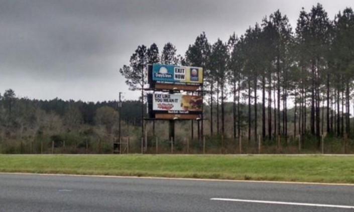 Location photo for I-10 - west of Chipley Exit 120, south side of Interstate S/S - Top Panel W/F RR