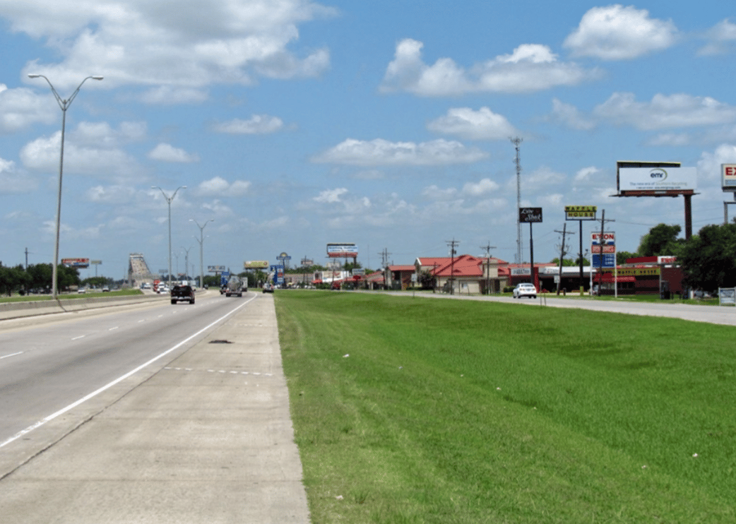 N/S I-10 MM 30 .6 MILE W/O RYAN Media