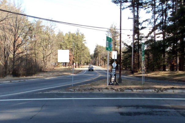 Location photo for Londonderry Turnpike near Youngsville Baseball Complex (Manchester)