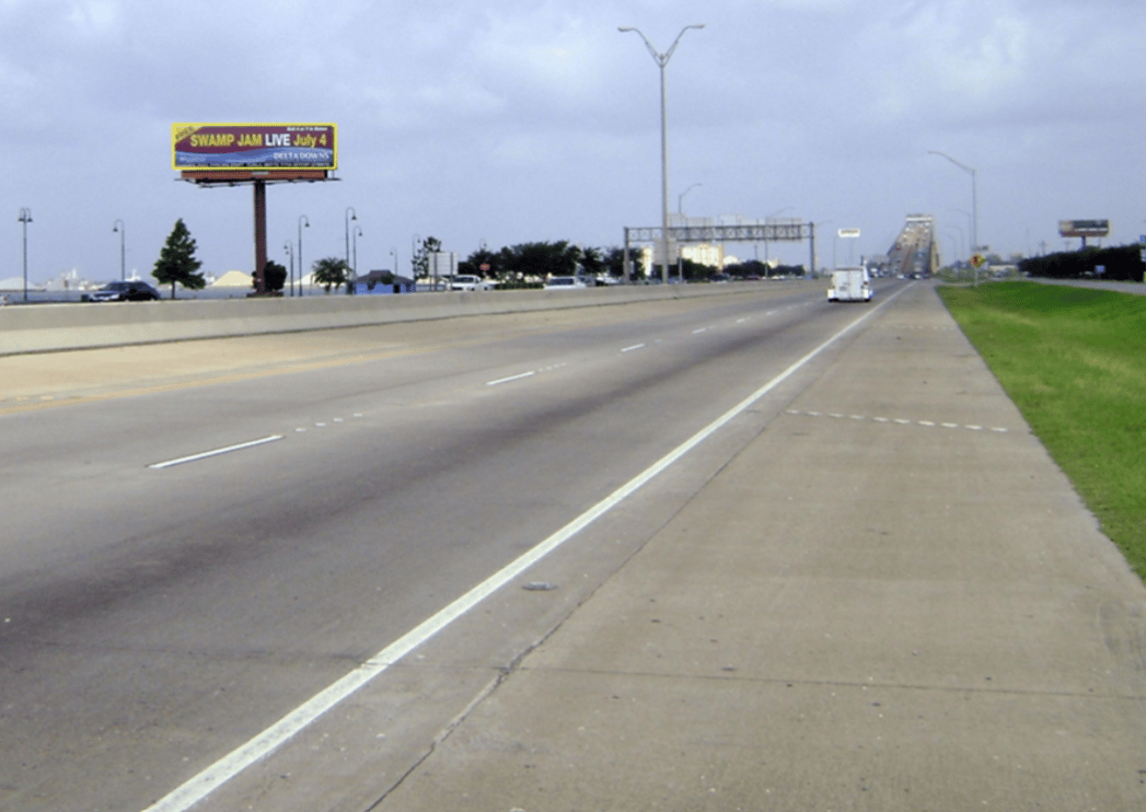 S/S I-10 MM 29 E/O I-10 BRIDGE Media