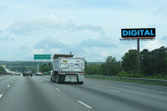 Location photo for Wendell Dr @ 4415 (South Fulton)