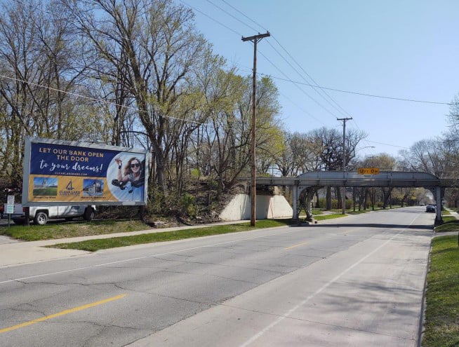 Location photo for E State St near Dr. G.C. Stockman House (Mason City)