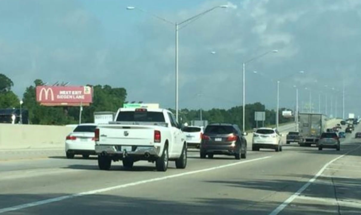 I-10 N/O HIGHLAND RD S/F Media