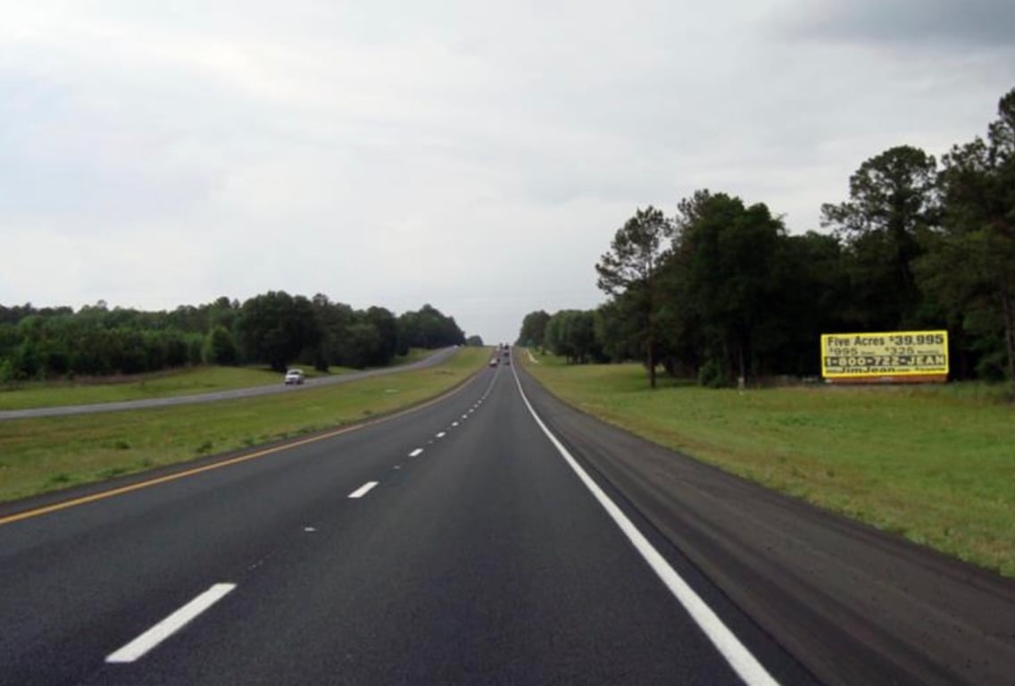 I-10 N/S 2 MI E/O 1-75 Media