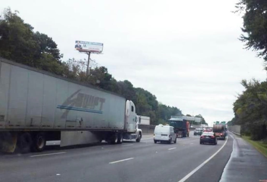 Location photo for Wendell Dr SW near Martin L King Jr Dr SW @ Old Gordon Rd SW (Atlanta)