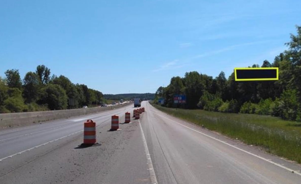 I-59 E/L .3 MI S/O COTTONDALE EX 77 F/S Media