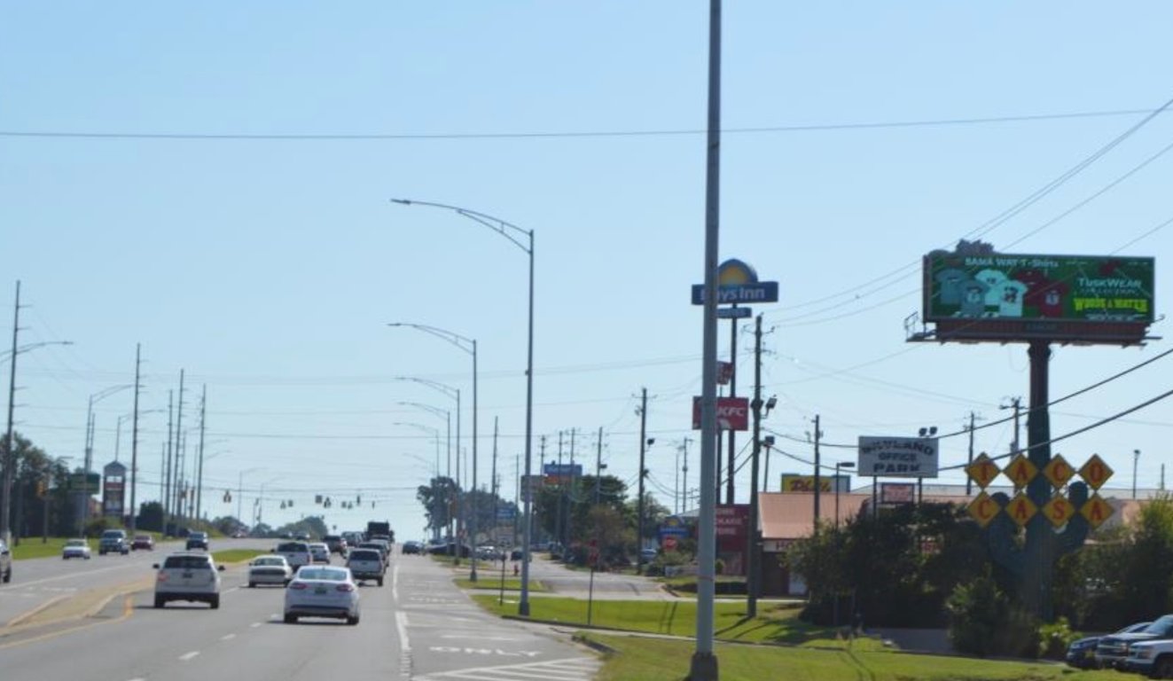 SKYLAND BLVD S/L 600' E/O MCFARLAND BLVD Media