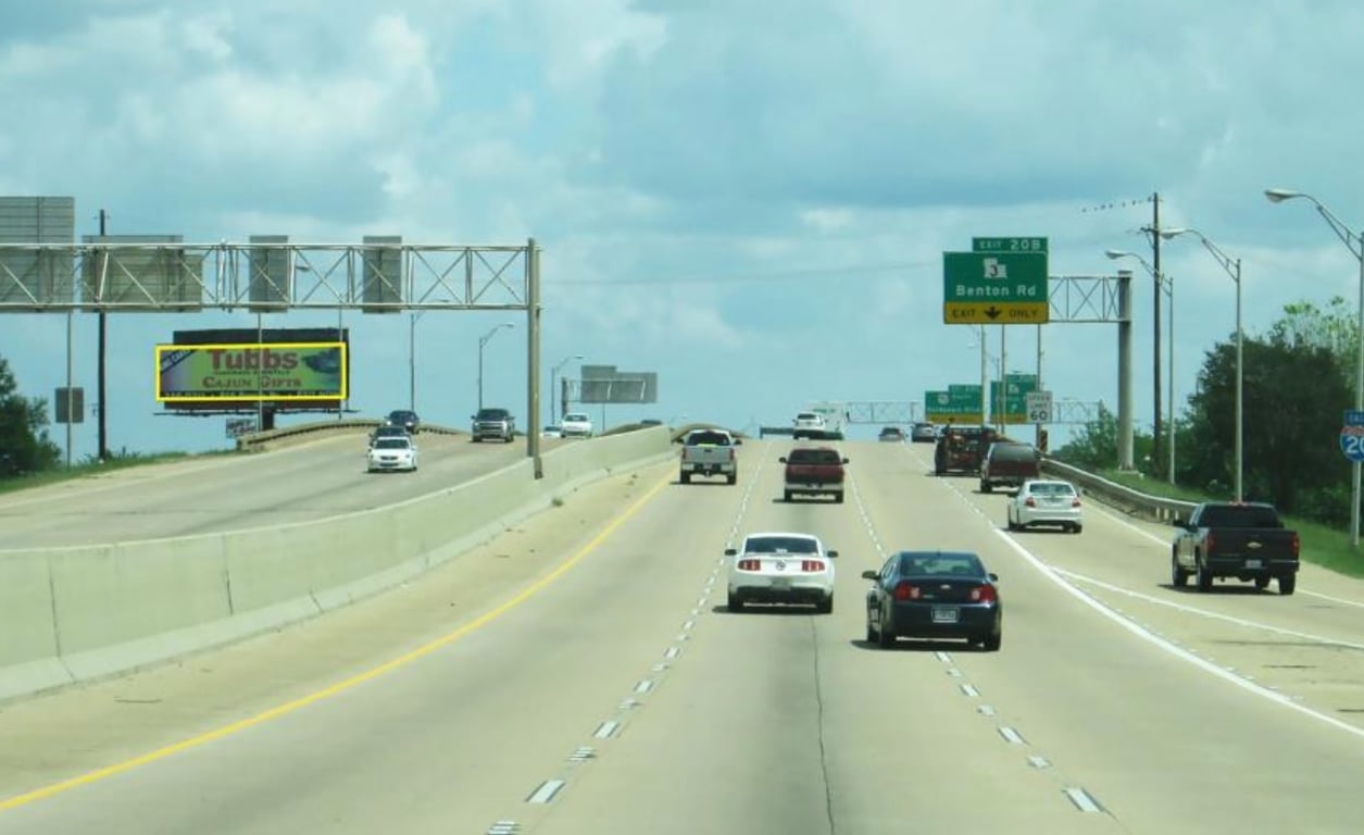 I-20 N/S 0.3 MI. E/O HAMILTON Media