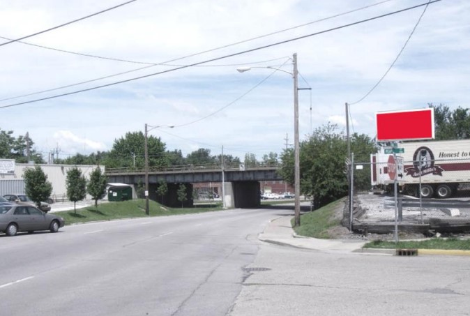 525 South Ewing ES Media