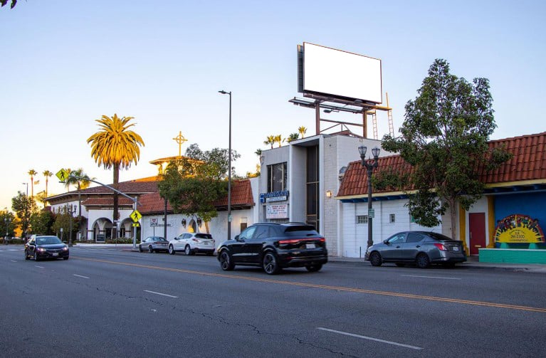 Location photo for E Colorado St near Museum of Neon Art, Downtown (Glendale)