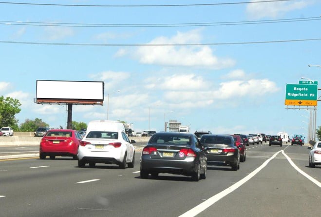 Location photo for S River St near Hudson St at Vreeland Ave (Hackensack)