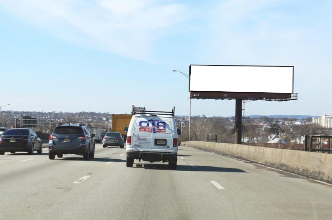 Location photo for S River St near Hudson St at Vreeland Ave (Hackensack)