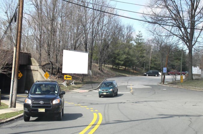 Location photo for W Shore Ave near Palisade Ave at Fairview Ave (Bogota)