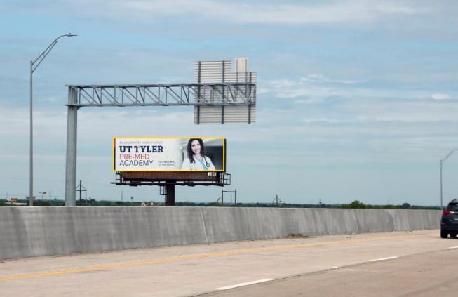 Location photo for S Int Hwy 45 W (Corsicana)