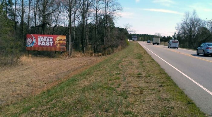 E/S US-421, 5 MI N/O LILLINGTON C-33 Media