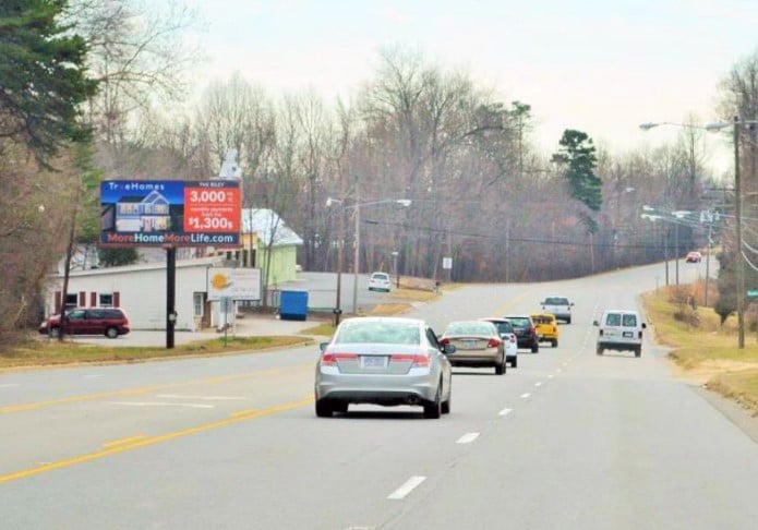 STRATFORD @ DENSMORE ES - 1 Media