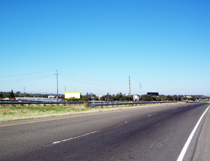 WL I-5 500' N/O MAIN ST. Media