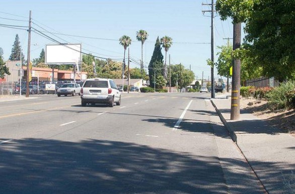 Location photo for 37th Ave near Maple Park, Southeastern Sacramento (Sacramento)