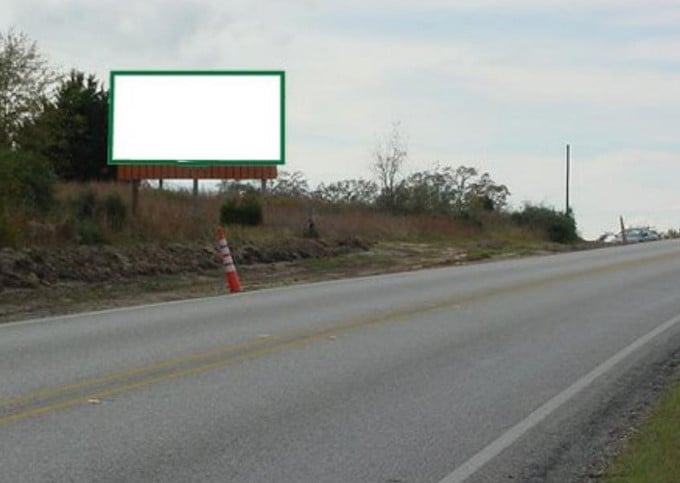 S/S HWY 105, 5.5 MI E/O 577 F/E L/H Media