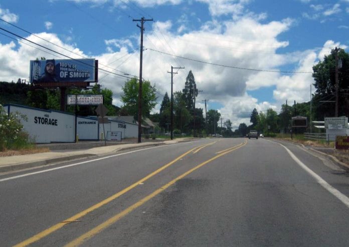 Location photo for Oakland-Shady Hwy near Young's Garden (Roseburg)