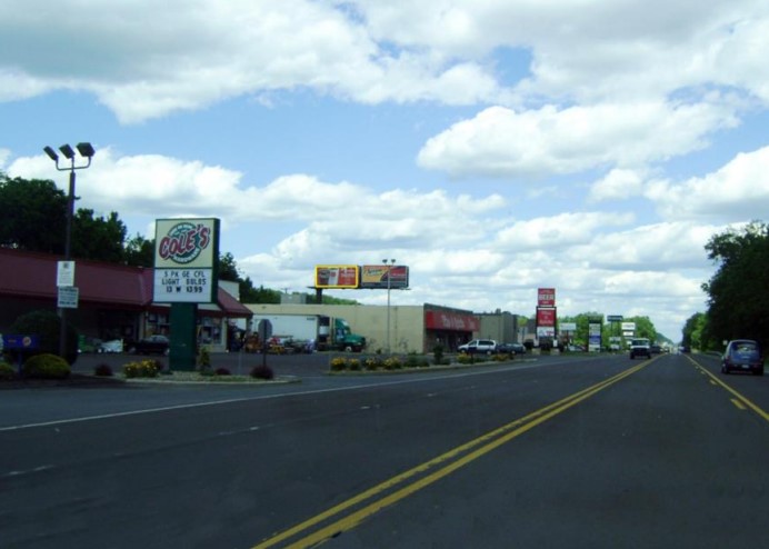 RT 11 BLOOMBURG @ BLOOM PARTY CENTER O/B #1