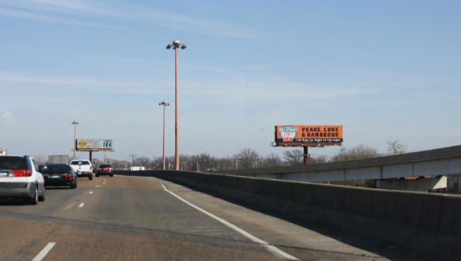 Location photo for Collinsville Ave near St. Louis @ Collinsville WB (East St Louis)