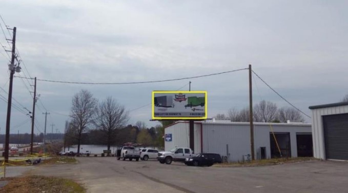 HWY 109 W/S .1 MILE S/O ACADEMY RD F/N Media