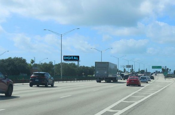 Location photo for I-95 ES 0.2mi N/O Sheridan St F/N - 1