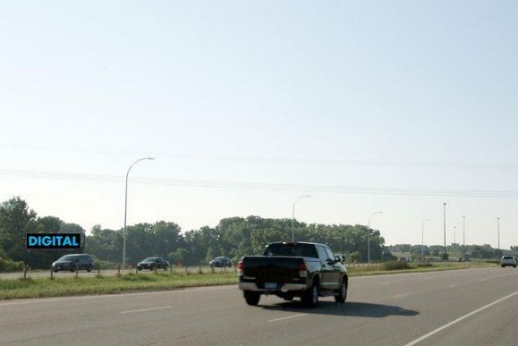 Location photo for Nicols Rd near Cedar Nichols Trailhead (Eagan)