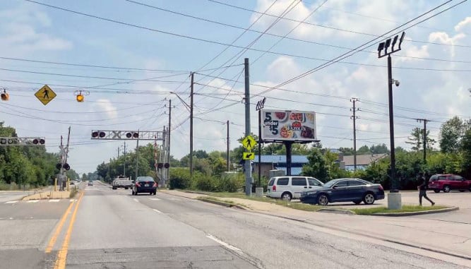 Location photo for 2633 Stop 11 Rd E 1000 ft E/O Madison Av SS