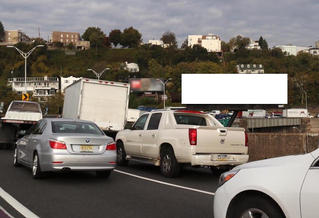 Location photo for JFK Blvd E near Lincoln Harbor Station (Weehawken Township)