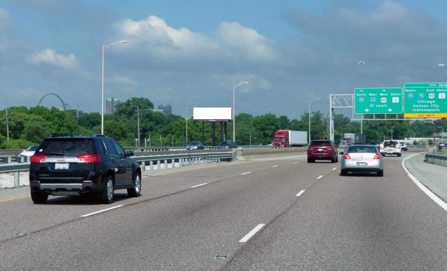 I-64 100.00 ft W/O 17th St S/S F/E Media