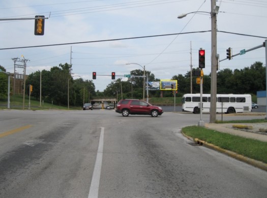 E Prairie Ave 290 ft e/o N Martin Luther King Jr Dr S/S, W/F Media
