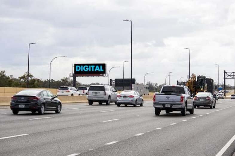 Location photo for S Westmoreland Dr near W Michigan St and S Westmoreland Dr (Orlando)